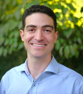 Dr. Tristan Santiago Maceiras